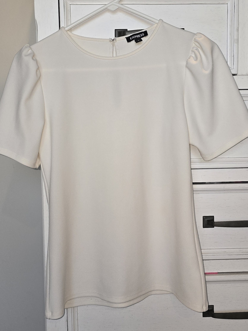 Express Cream Short Puff-Sleeve Blouse SIZE SMALL